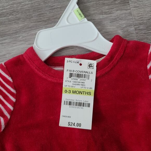 First impressions cherry red stripe bear footie pjs + hat Size 0-3 months - Picture 3 of 8